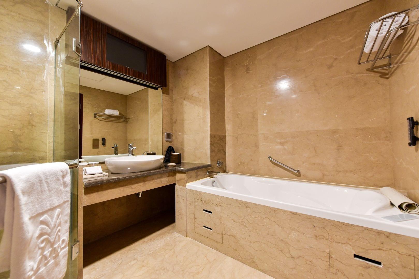 Myko Hotel & Convention Center Makassar Eksteriør billede