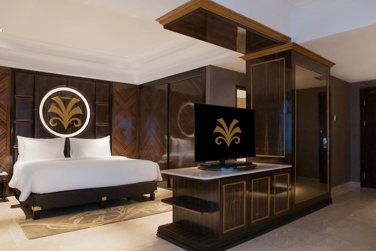 Myko Hotel & Convention Center Makassar Eksteriør billede